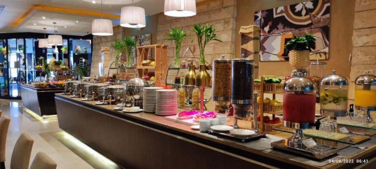 Holiday Inn Al Khobar - Corniche By Ihg Ngoại thất bức ảnh